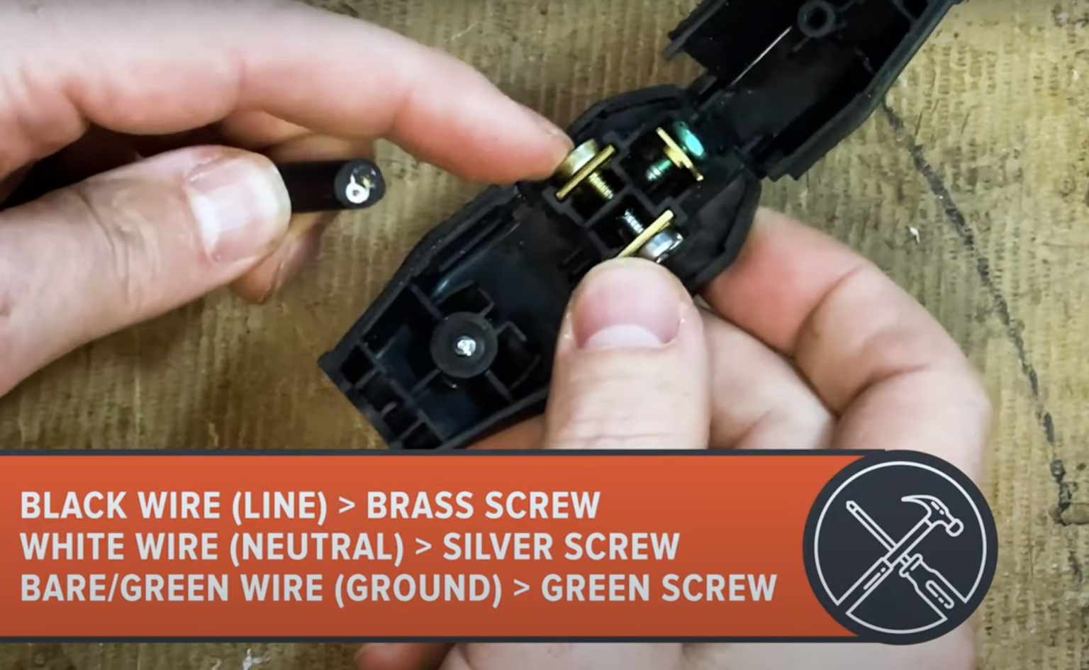 Fix a Broken Power Cord in 4 Minutes! LRN2DIY